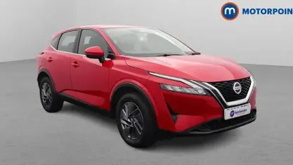 Używany Nissan Qashqai Acenta Premium 158 KM (116 kW) 2022 Czerwony SUV