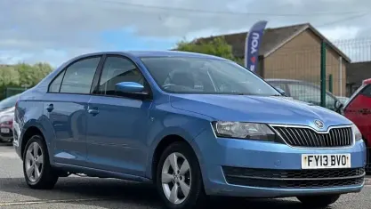 Used Skoda Rapid SE 122 HP (89 kW) 2015 Hatchback