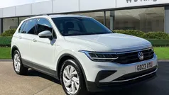 White Used 2023 VW Tiguan Life SUV | £22,695 (Fair price)