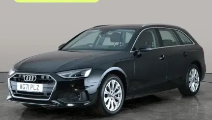 Usado Audi A4 Design 163 CV (119 kW) 2022 Negro Familiar