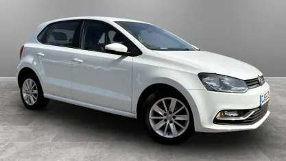 Used VW Polo SE 60 HP (44 kW) 2015 White Hatchback