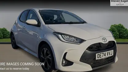 Used Toyota Yaris Hybrid Design 116 HP (85 kW) 2026 Hatchback