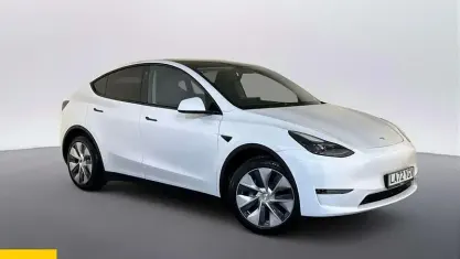 Usado Tesla Model Y Long Range AWD 286 kW (389 HP) 2025 SUV