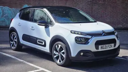 Begagnad Citroën C3 PureTech 83 HK (61 kW) 2023 Halvkombi