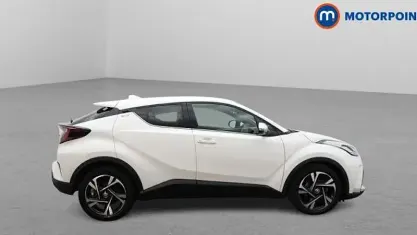 Used Toyota C-HR Design 122 HP (89 kW) 2023 White SUV