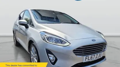 Used Ford Fiesta Zetec 101 HP (74 kW) 2017 Silver Hatchback