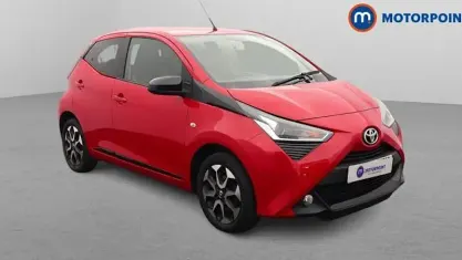 Used Toyota Aygo Trend 72 HP (52 kW) 2020 Red Hatchback
