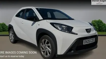Used Toyota Aygo X PURE 72 HP (52 kW) 2025 SUV