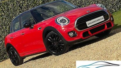 Używany Mini Cooper Hatch 136 KM (100 kW) 2019 Czerwony Hatchback