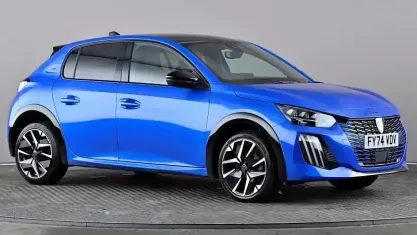 Second-hand Peugeot 208 GT 102 CP (75 kW) 2024 Albastru Hatchback