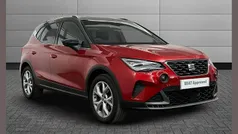 Red Used 2023 Seat Arona FR SUV | £15,500 (Fair price)