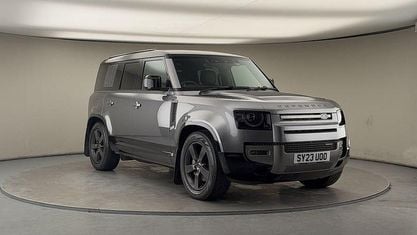 Usado Land Rover Defender HSE Dynamic 300 CV (220 kW) 2023 Gris SUV