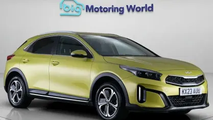Second-hand Kia XCeed 141 CP (103 kW) 2023 Galben SUV