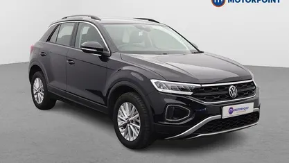 Used VW T-Roc Life 110 HP (80 kW) 2023 SUV