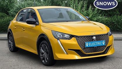 Second-hand Peugeot e-208 Allure 100 kW (136 CP) 2021 Galben Hatchback