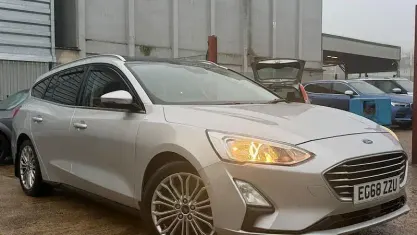 Used Ford Focus Titanium X 120 HP (88 kW) 2019 Silver Estate