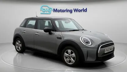 Used 2022 Mini Cooper Classic Hatchback | £14,950 (Good price)