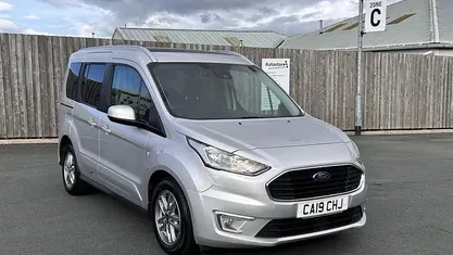 Used 2021 Ford Tourneo Titanium Estate | £13,805 (Good price)