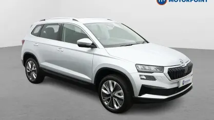 Usado Skoda Karoq SE L 150 HP (110 kW) 2025 Prateado SUV
