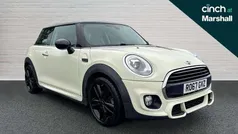White Used 2018 Mini Cooper Hatch Hatchback | £12,523 (Fair price)