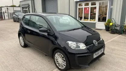 Begagnad VW up! Move 60 HK (44 kW) 2018 Halvkombi