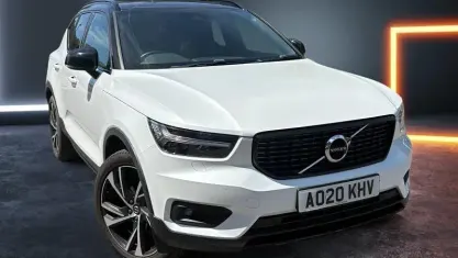 Used Volvo XC40 R-Design Pro 163 HP (119 kW) 2021 SUV