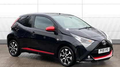 Used Toyota Aygo Trend 72 HP (52 kW) 2019 Black Hatchback