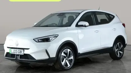 Used MG ZS SE 114 kW (156 HP) 2023 White SUV