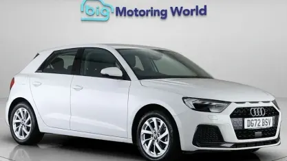 Used Audi A1 Sportback Sport 95 HP (69 kW) 2022 White Hatchback