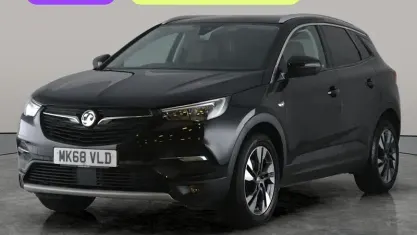 Używany Vauxhall Grandland X Sport 131 KM (96 kW) 2018 Czarny SUV
