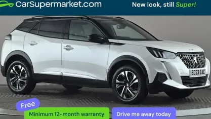 Gebraucht Peugeot 2008 GT 131 PS (96 kW) 2023 Weiß SUV