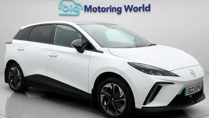 Used MG MG4 EV Trophy 150 kW (204 HP) 2025 Hatchback