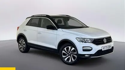 Used VW T-Roc Active 116 HP (85 kW) 2021 White SUV