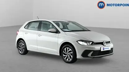 Used VW Polo Life 80 HP (58 kW) 2024 Grey Hatchback