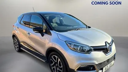Used Renault Captur Dynamique 90 HP (66 kW) 2016 SUV