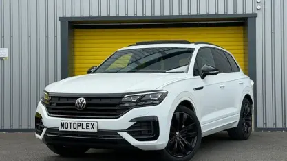 Used VW Touareg Black Edition 286 HP (210 kW) 2022 White SUV