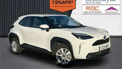 Used 2025 Toyota Yaris Hybrid Estate | £19,490 (Super price)