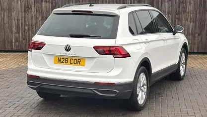 Used 2023 VW Tiguan Life SUV | £18,699 (Good price)