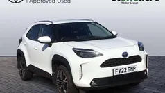 White Used 2022 Toyota Yaris Cross SUV | £20,000 (Fair price)