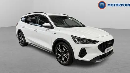 White Used 2023 Ford Focus Active X Estate | £21,299 (Fair price)