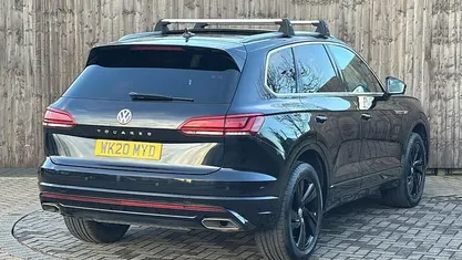 Used 2023 VW Touareg R-line SUV | £34,199 (Super price)