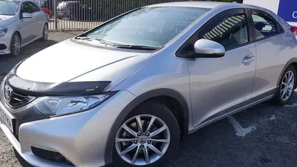 Usado Honda Civic ES 142 HP (104 kW) 2013 Prateado Citadino