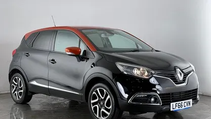 Used Renault Captur Dynamique 90 HP (66 kW) 2016 SUV