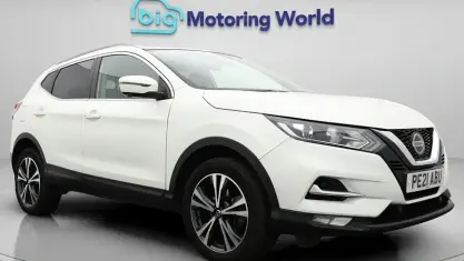 Used Nissan Qashqai N-Connecta 140 HP (102 kW) 2021 White SUV