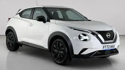 Used Nissan Juke Acenta 114 HP (83 kW) 2023 White SUV