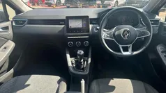 Used 2021 Renault Clio V Iconic Hatchback | £12,250 (Fair price)
