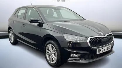 Black magic pearl effect Used 2025 Skoda Fabia SE Hatchback | £18,999 (Fair price)