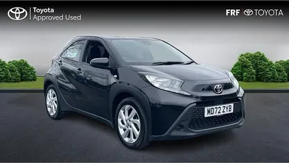Used Toyota Aygo X PURE 72 HP (52 kW) 2025 SUV