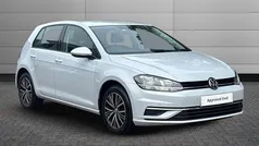 Silver Used 2018 VW Golf VII SE Hatchback | £12,990 (Fair price)