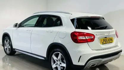 Used Mercedes GLA200 AMG line 136 HP (100 kW) 2015 White SUV